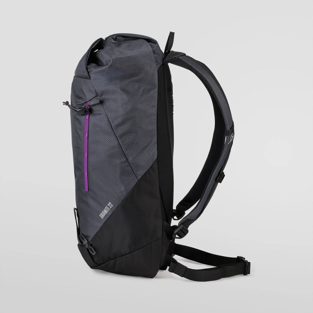 Granite 22 Backpack (Onyx/Black)