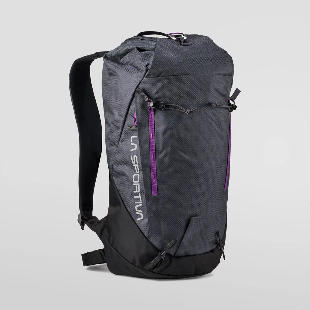 Granite 22 Backpack (Onyx/Black)