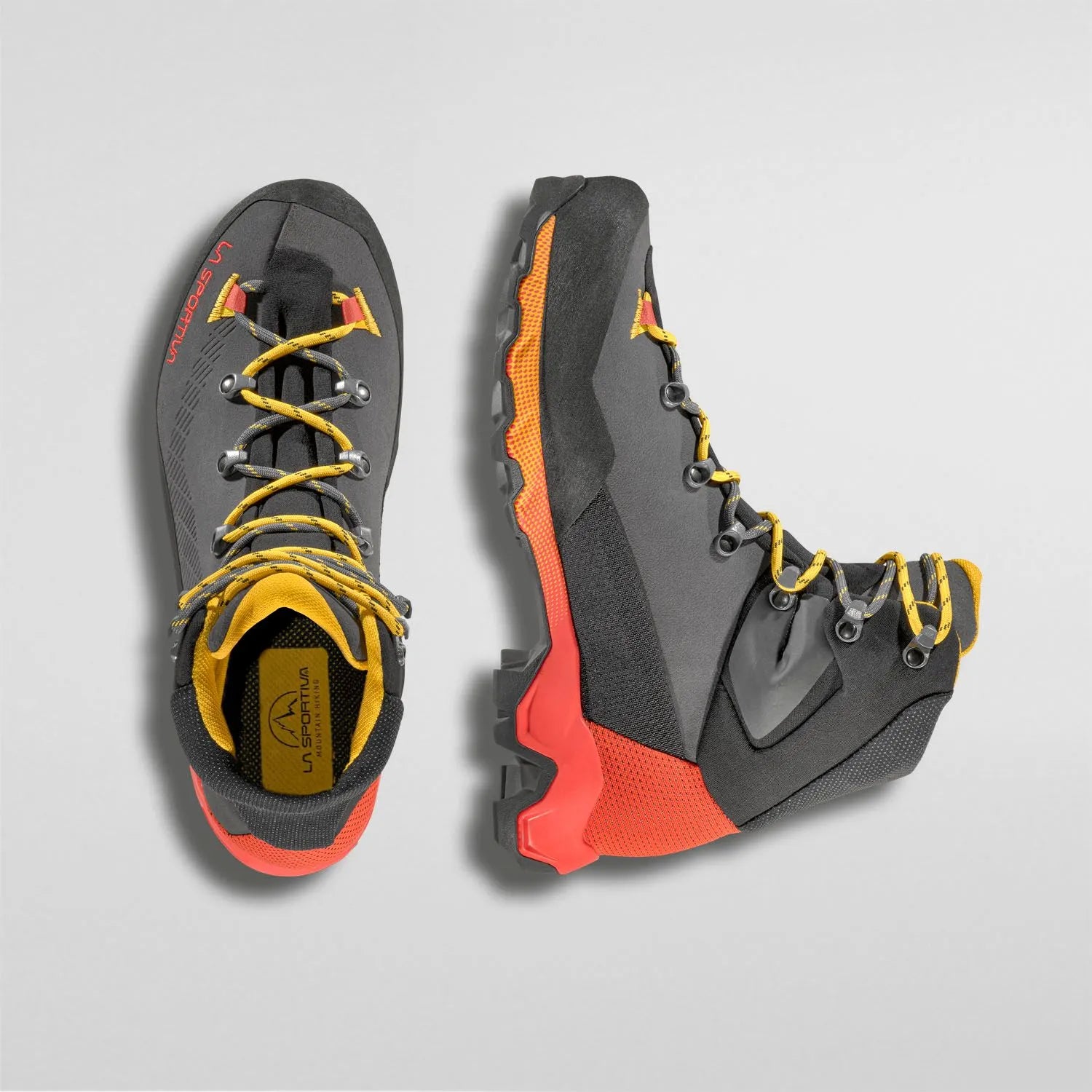 Aequilibrium Trek  GTX  Carbon/Yellow